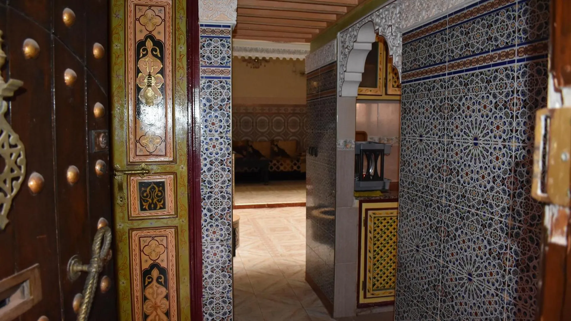 度假居 Riad House Medina 135 马拉喀什